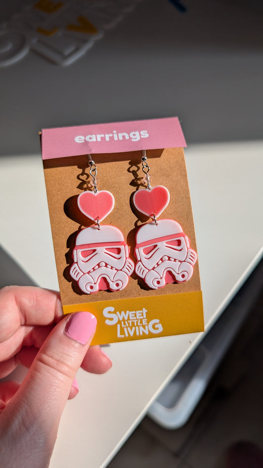 Stormtrooper roze hart oorbellen
